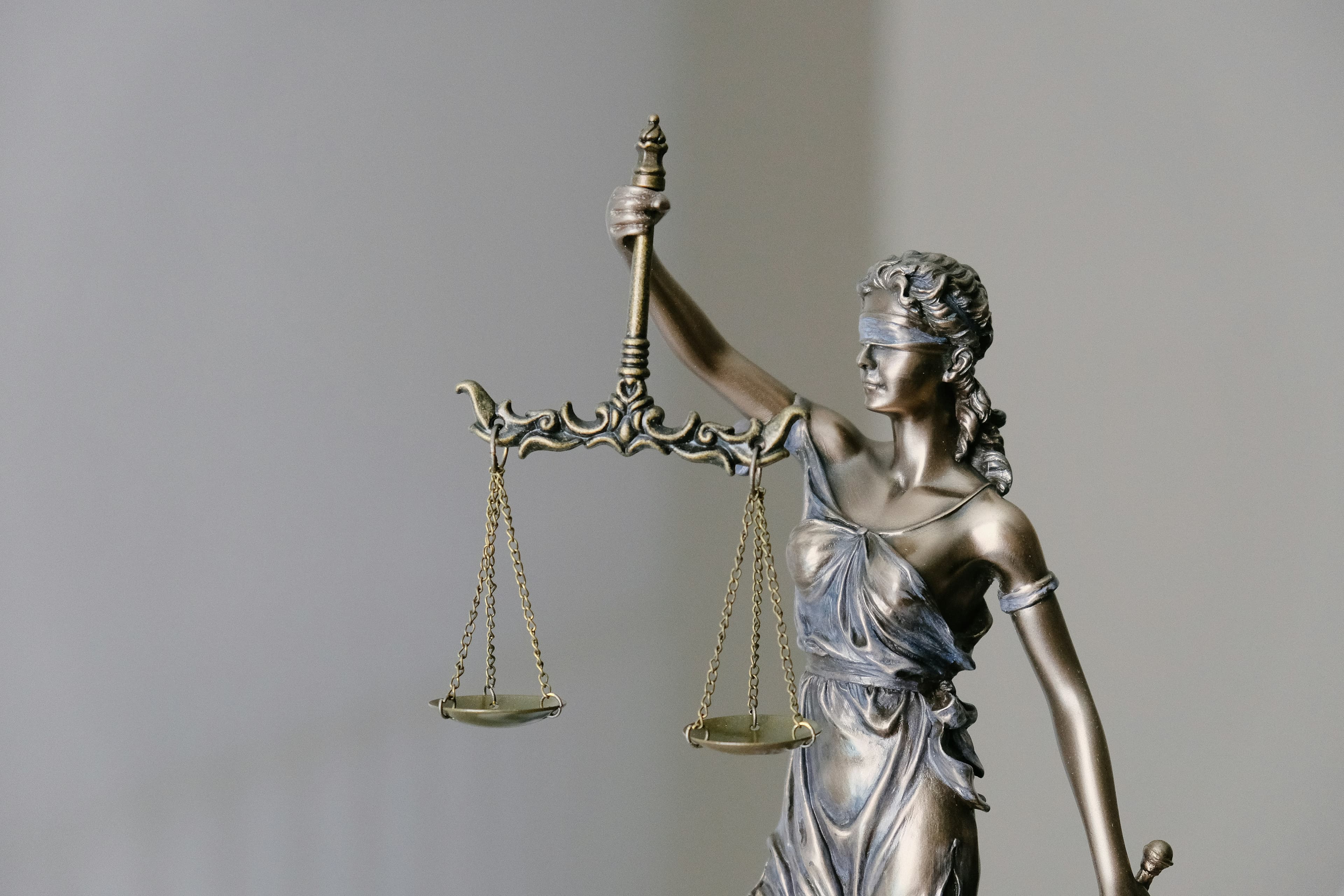 When Students Become the Press: Online Discourse on an Alleged Sexual Harassment Case at an Indonesian Law Faculty — Threads Discourse Analysis (April 2026)